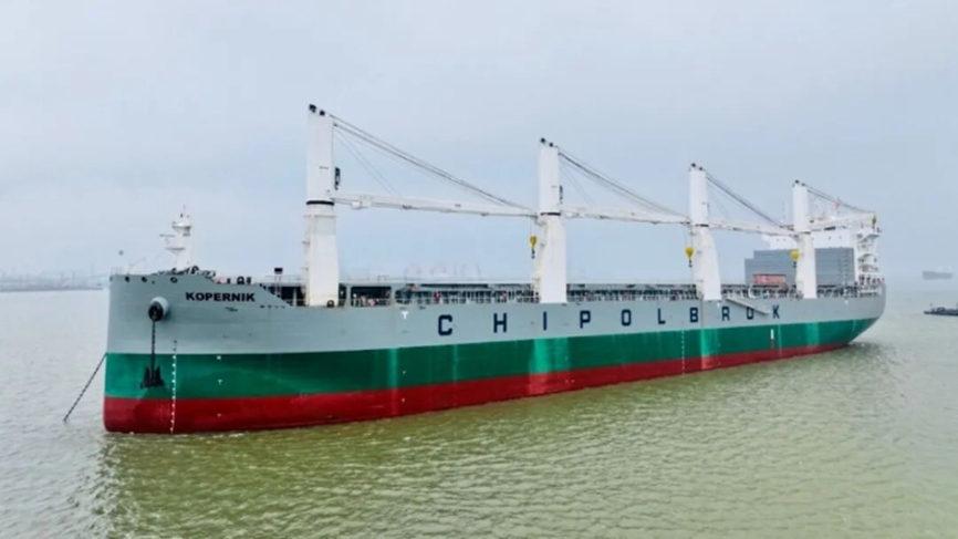 Another Heavyweight Added | COSCO Shipping Development's 62,000 DWT Multi-Purpose Heavy-Lift Vessel 